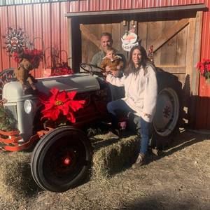 Meet your Posher, Dayna